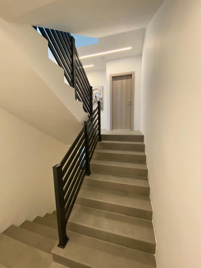 Apartmani Kumenat Biograd Na Moru Zewnętrze zdjęcie