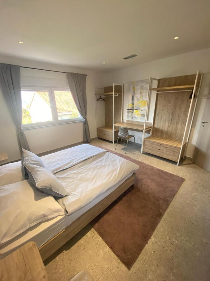 Apartmani Kumenat Biograd Na Moru Zewnętrze zdjęcie
