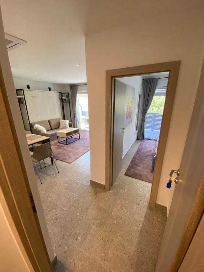 Apartmani Kumenat Biograd Na Moru Zewnętrze zdjęcie
