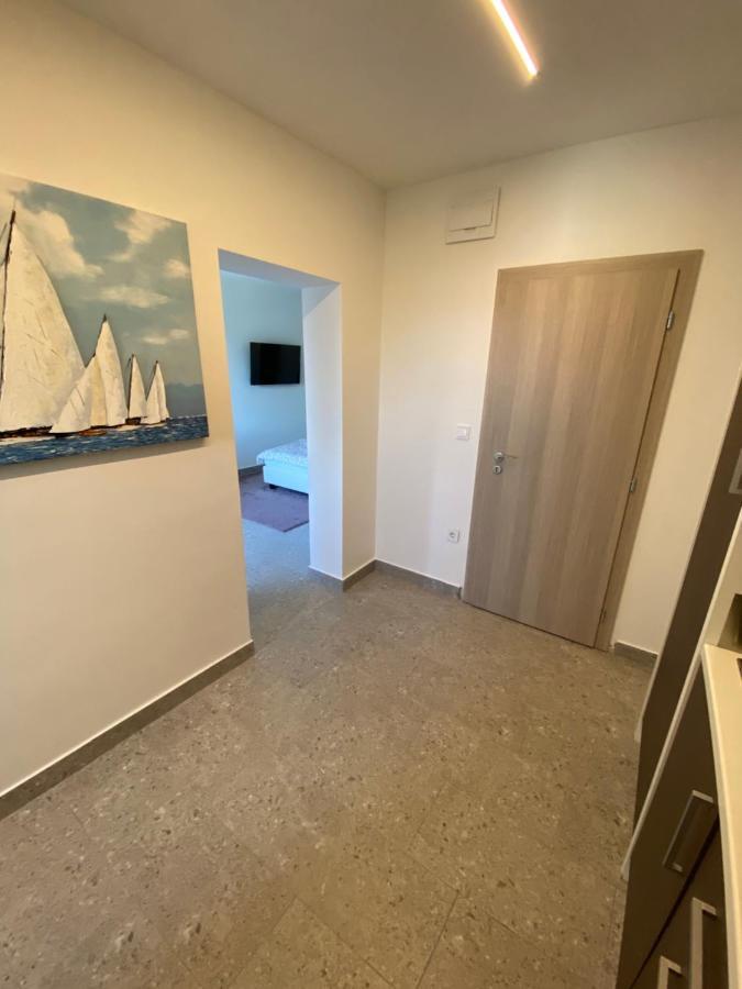 Apartmani Kumenat Biograd Na Moru Zewnętrze zdjęcie